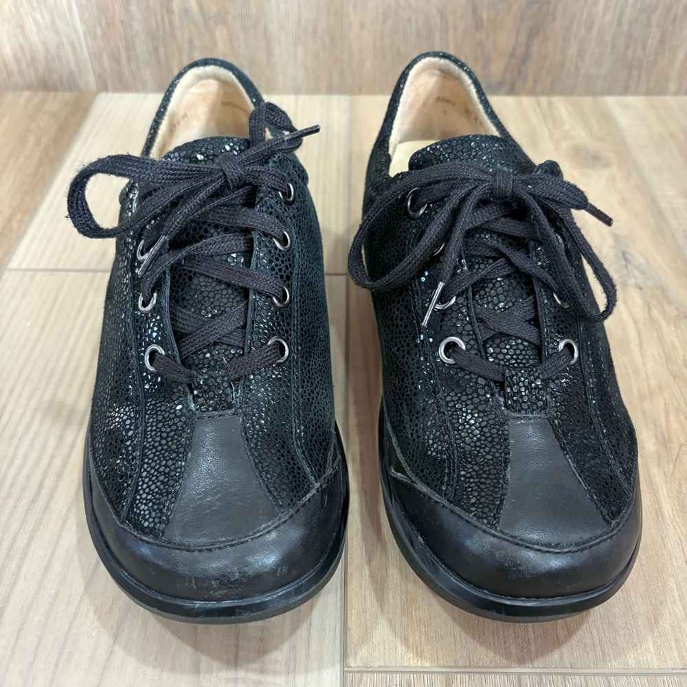Ziera Super Support Alley Black Stingray Textured Lace-Up Comfort Sneakers 37.5